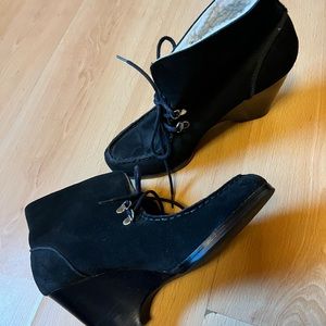 Michael Kors Swede ankle boots with plush interior